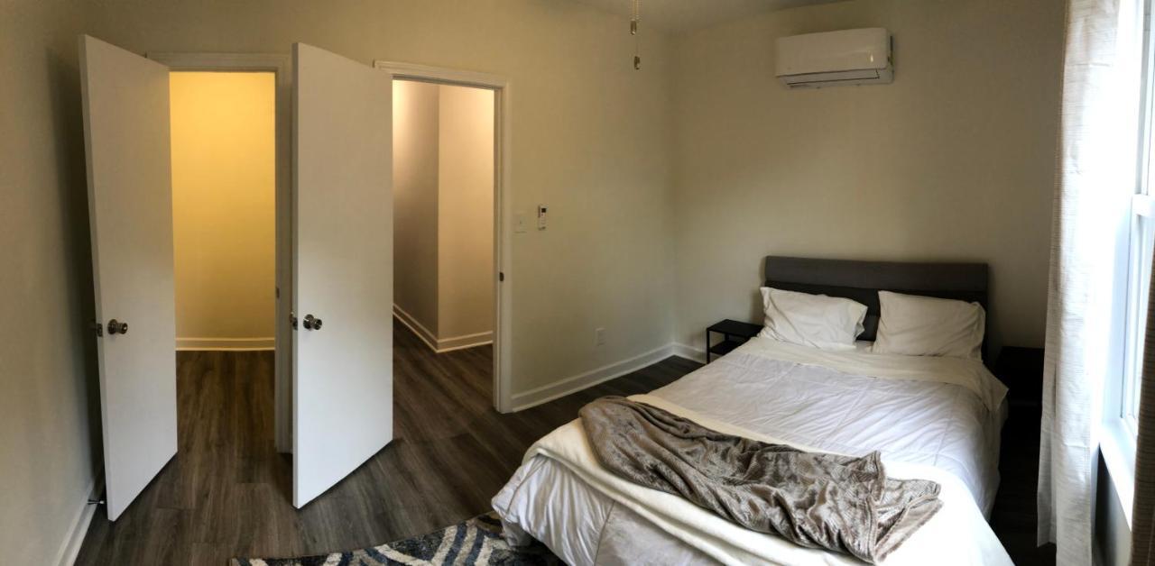 Lakewoodlyon Park Renovated Cottage Near Duke 23A Дърам Екстериор снимка