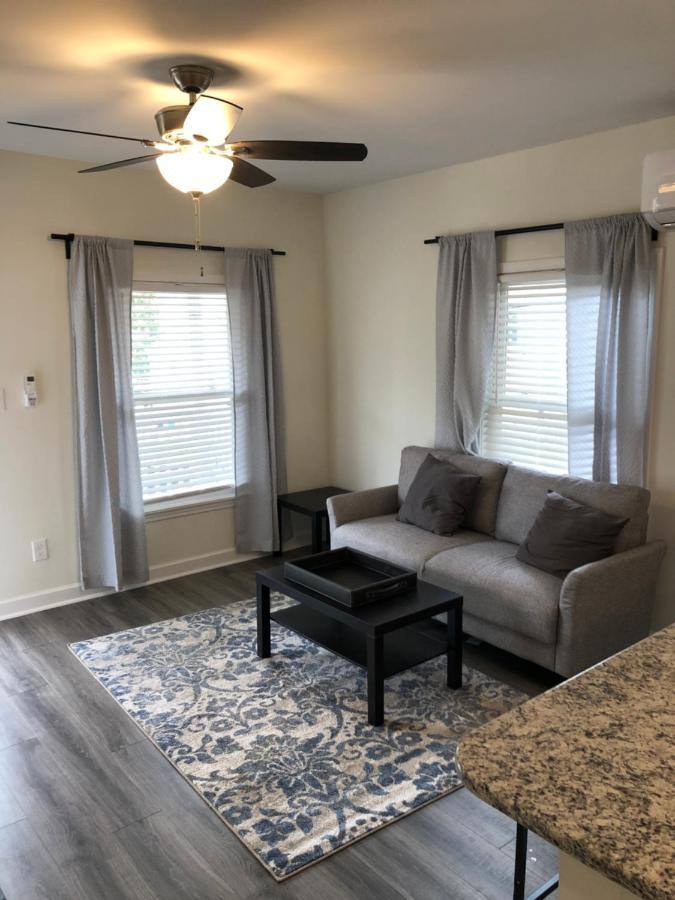 Lakewoodlyon Park Renovated Cottage Near Duke 23A Дърам Екстериор снимка